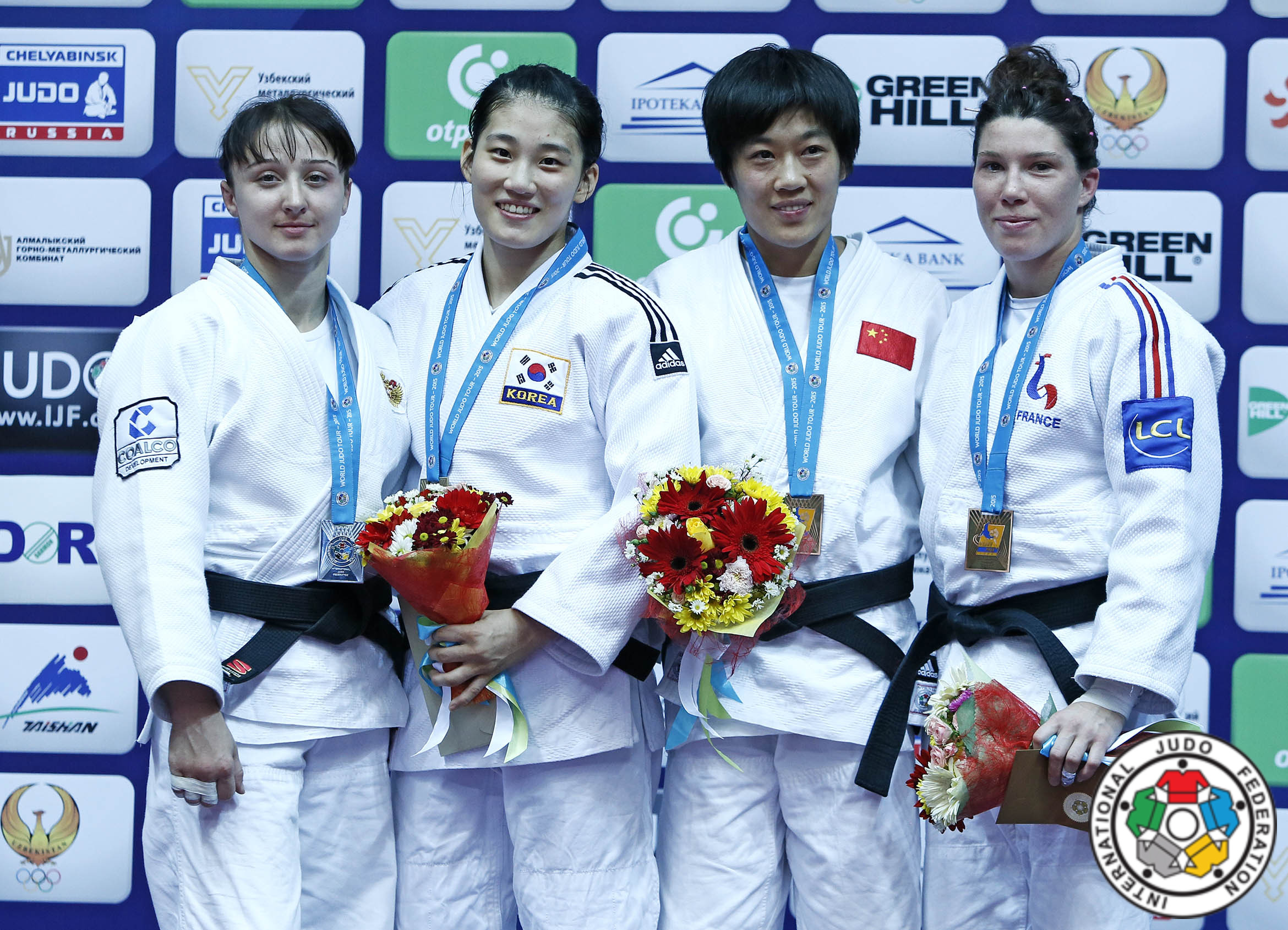 20151001_Tashkent_final57_ZABLUDINA, Irina (RUS) - KIM, Jan Di (KOR)_podium